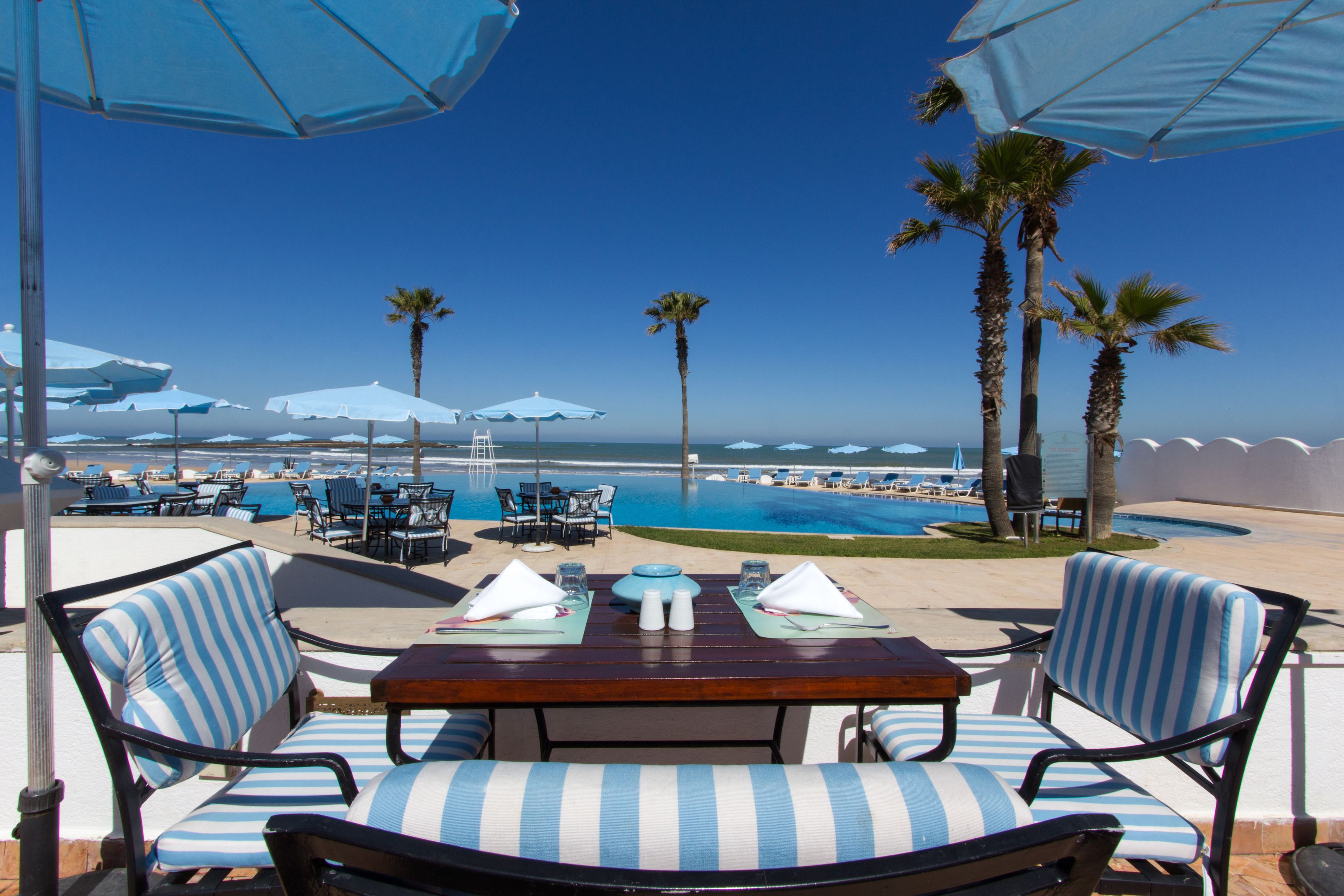 Amphitrite Palace Beach Hotel & Convention Centre