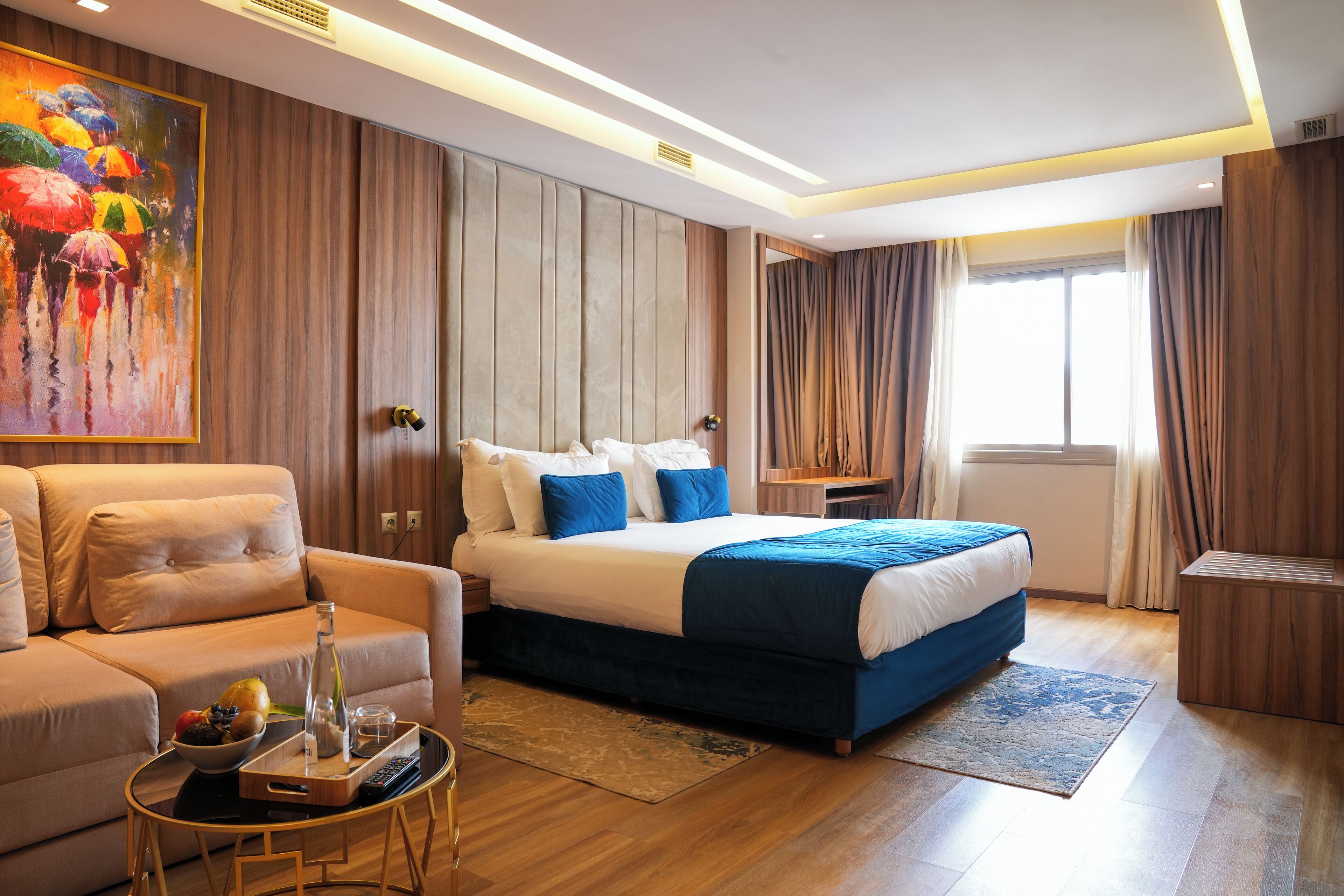 First Suites Hotel