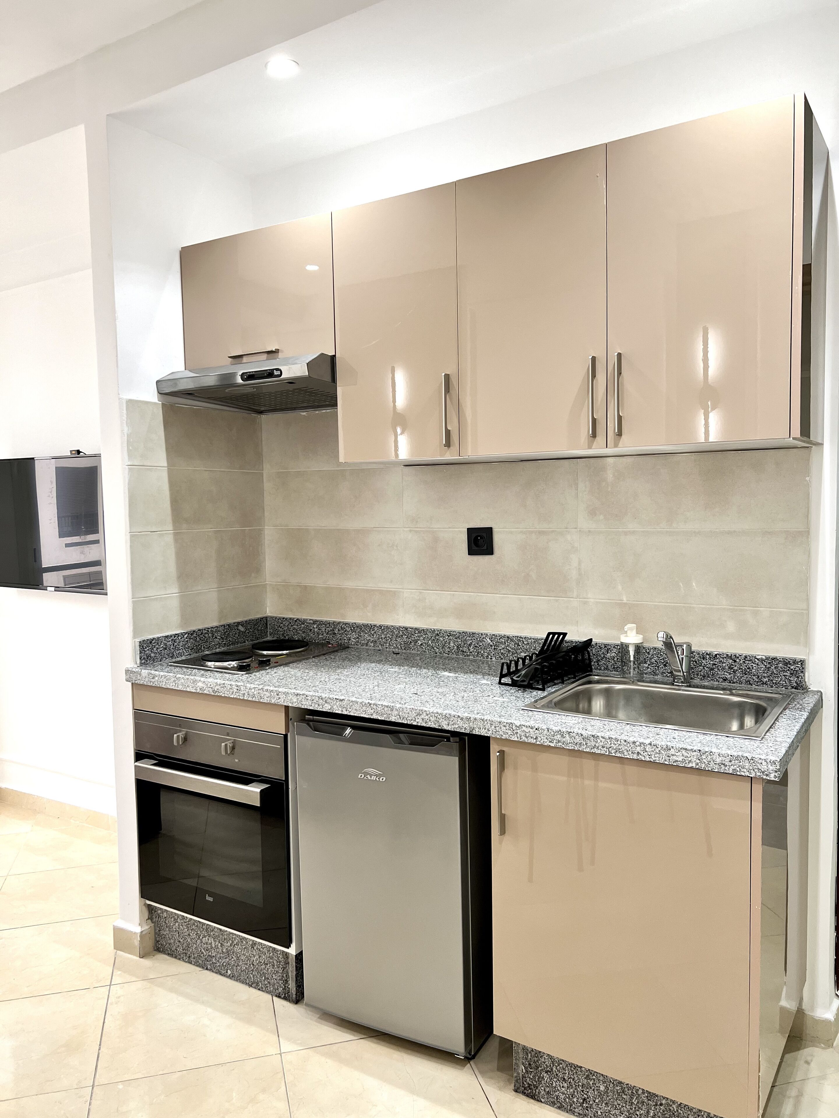 Mycity Suites & Apartments