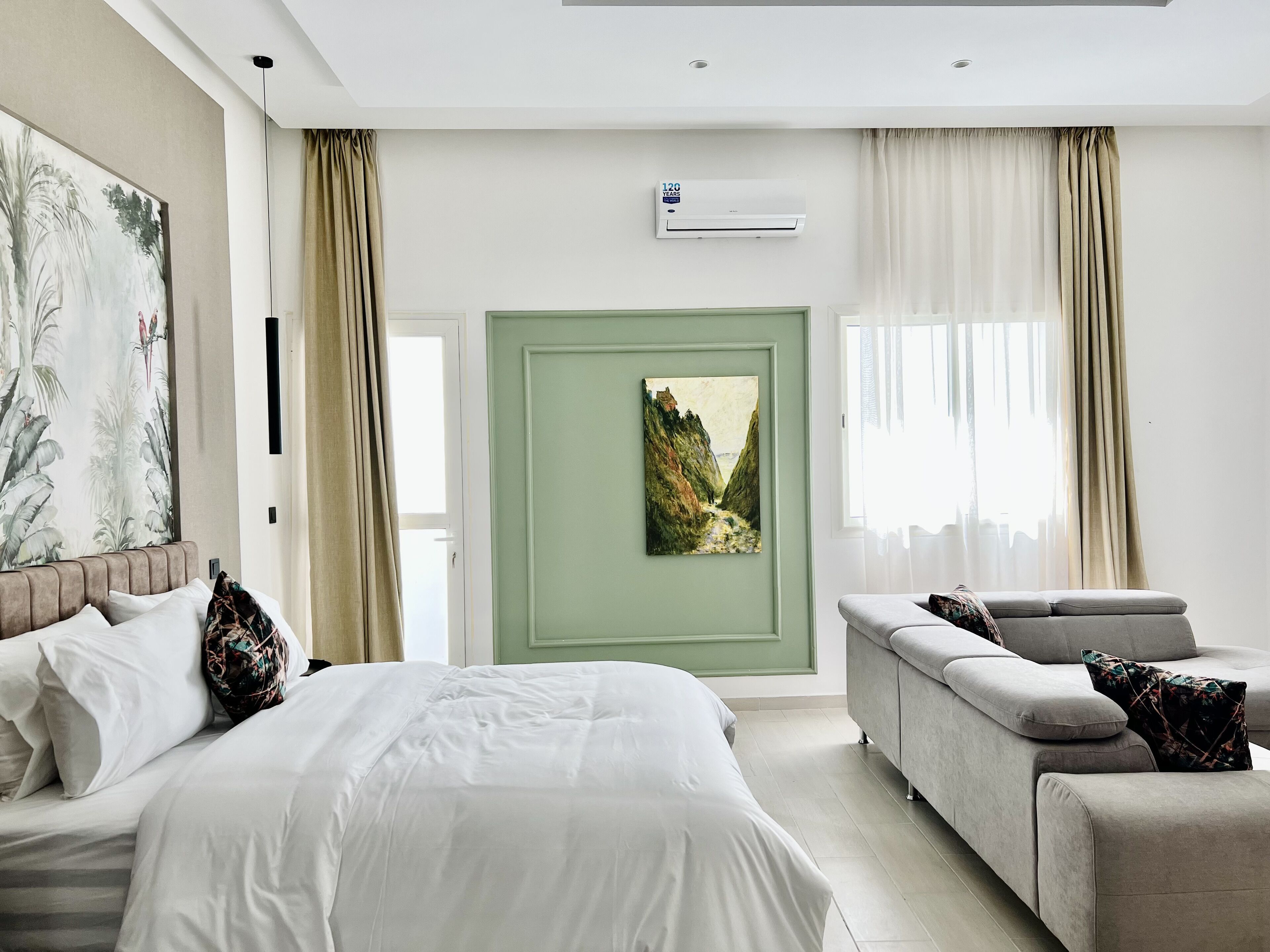 Mycity Suites & Apartments