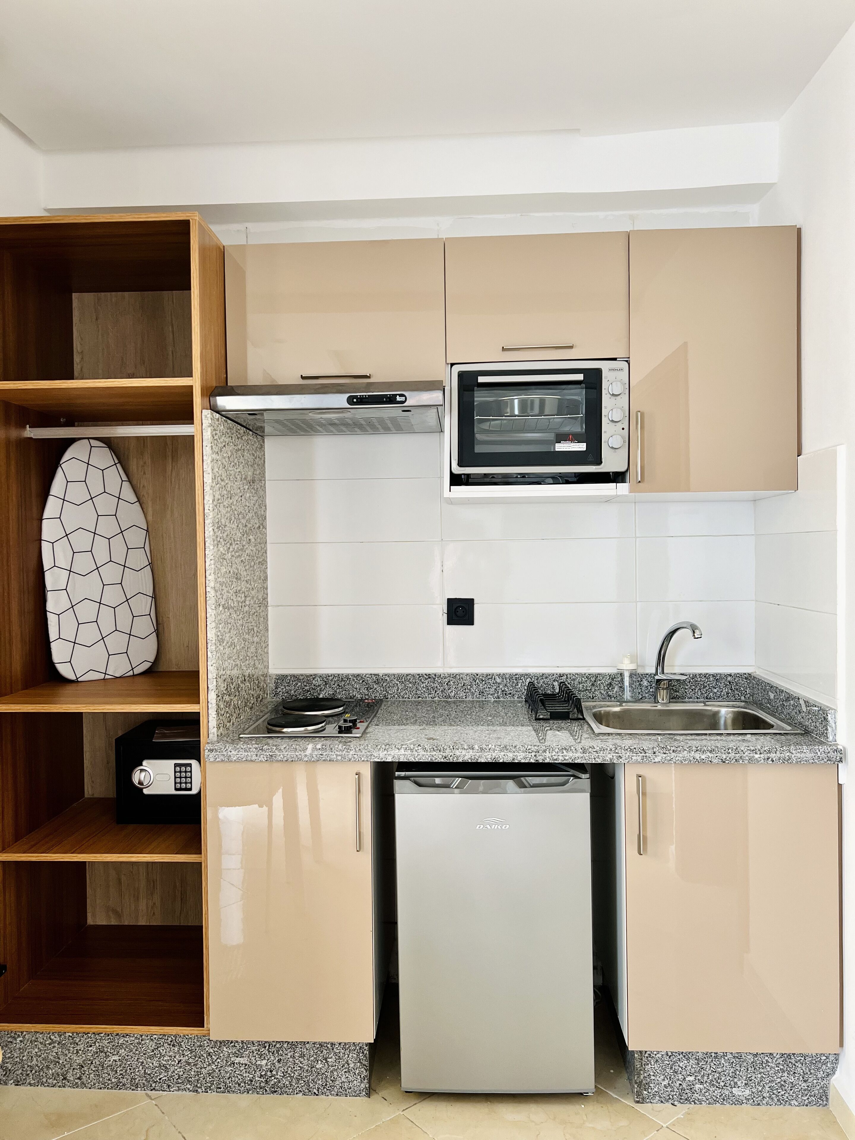 Mycity Suites & Apartments