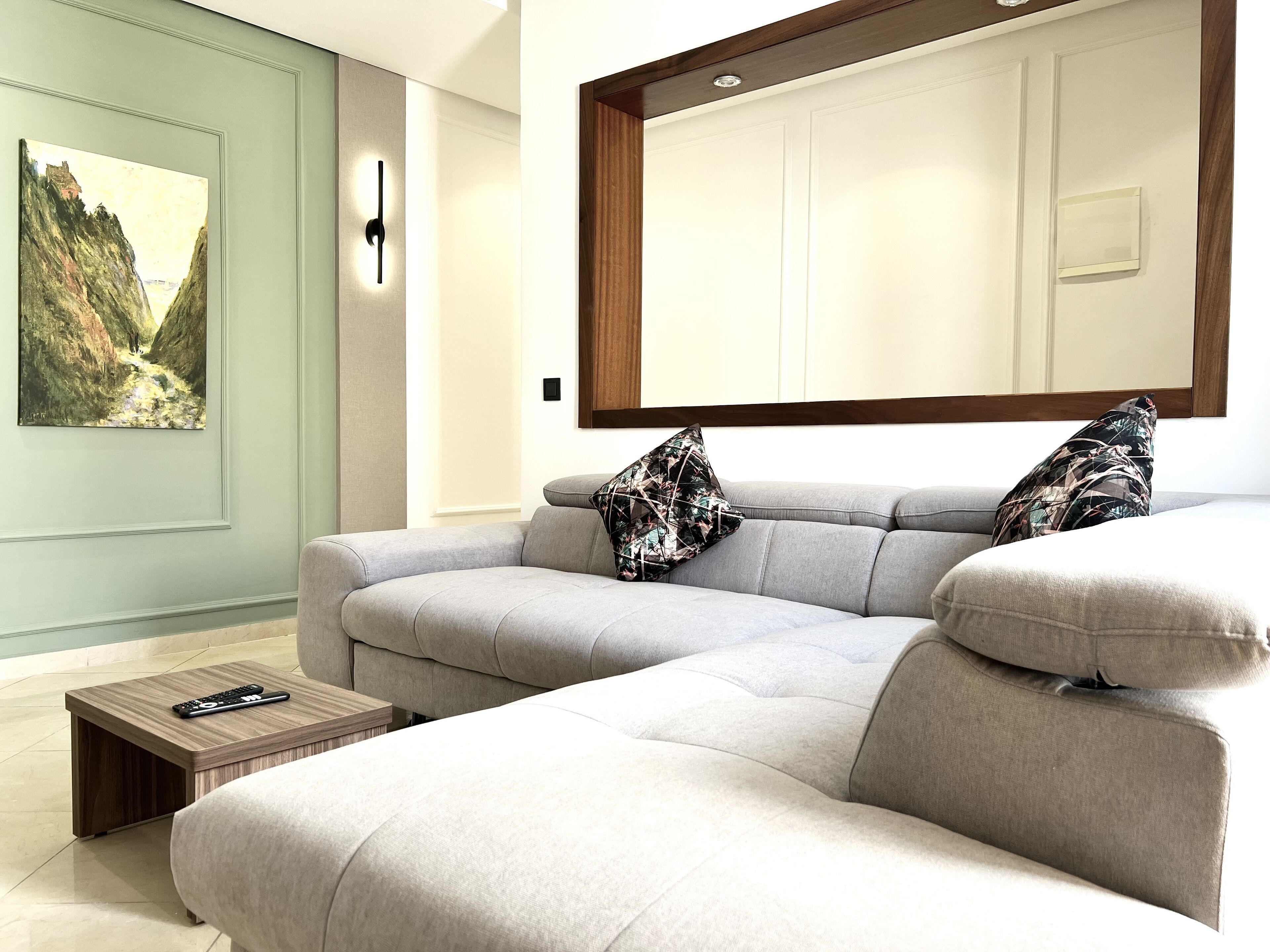 Mycity Suites & Apartments