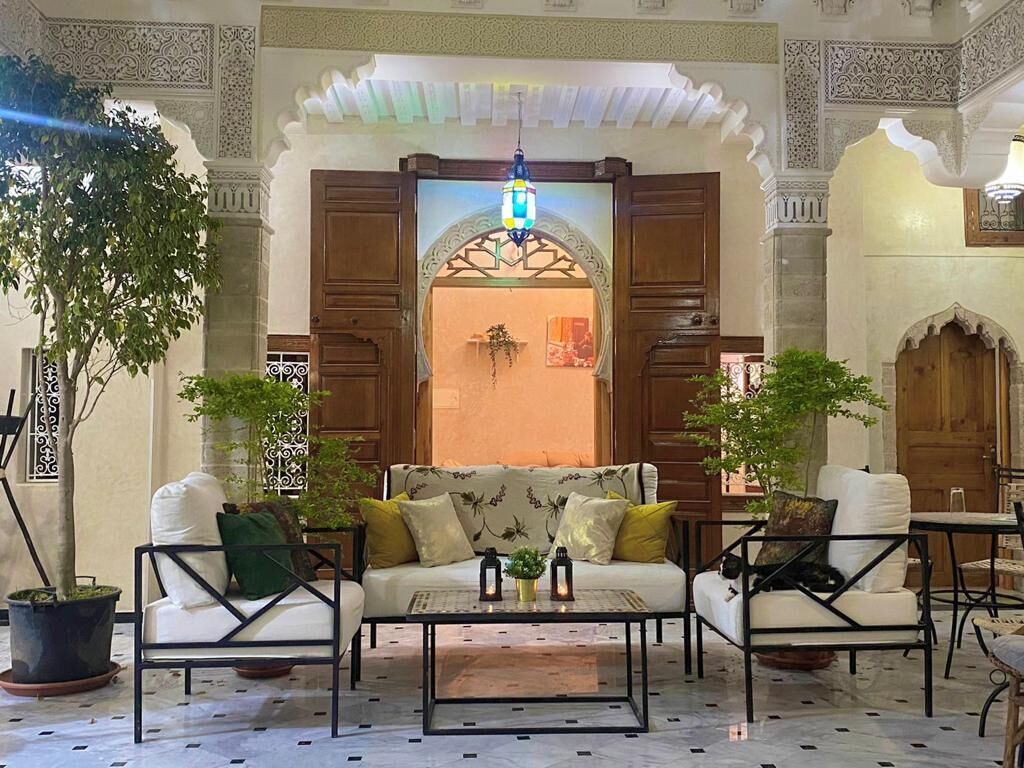Riad Lalla Zined