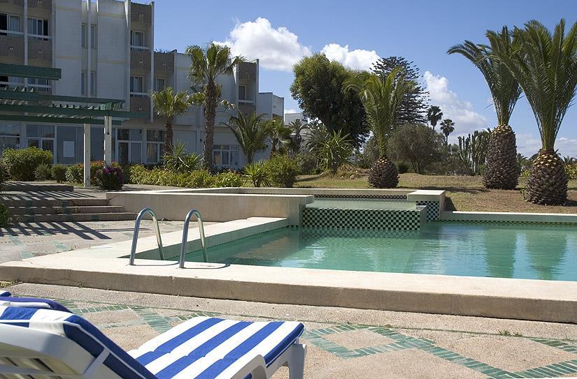 Golden Tulip Farah Safi