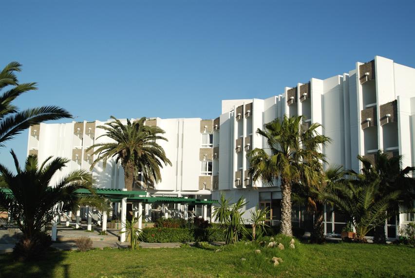 Golden Tulip Farah Safi