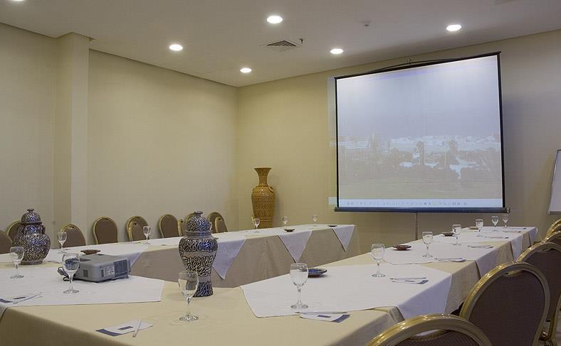 Golden Tulip Farah Safi