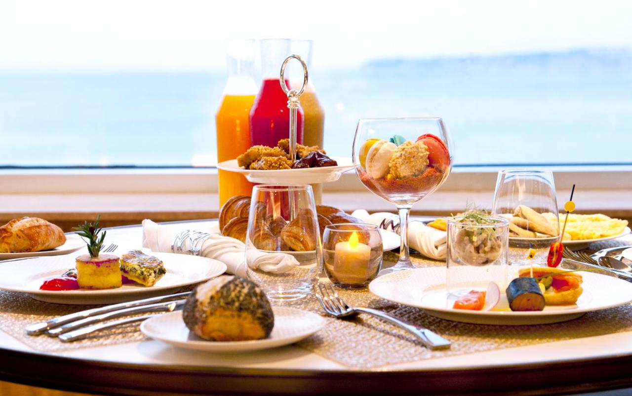 Hilton Tanger City Center Hotel & Residences
