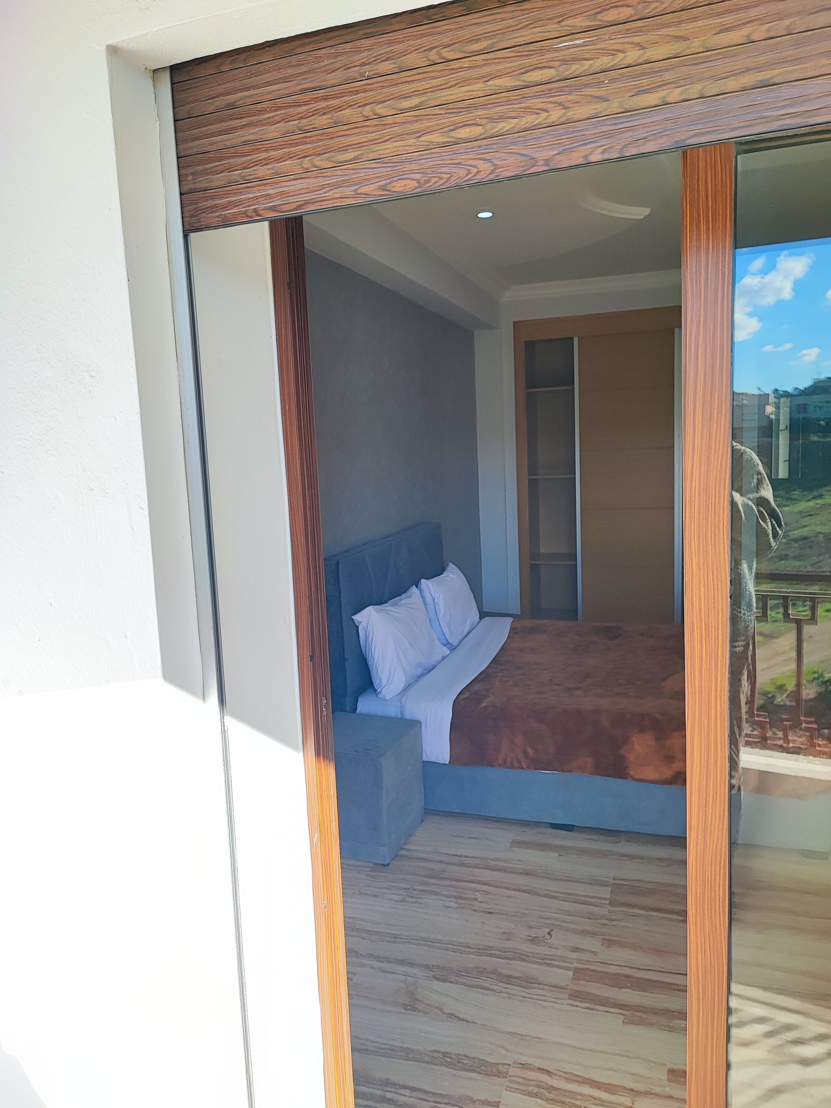 Les Belles Residences ''E''