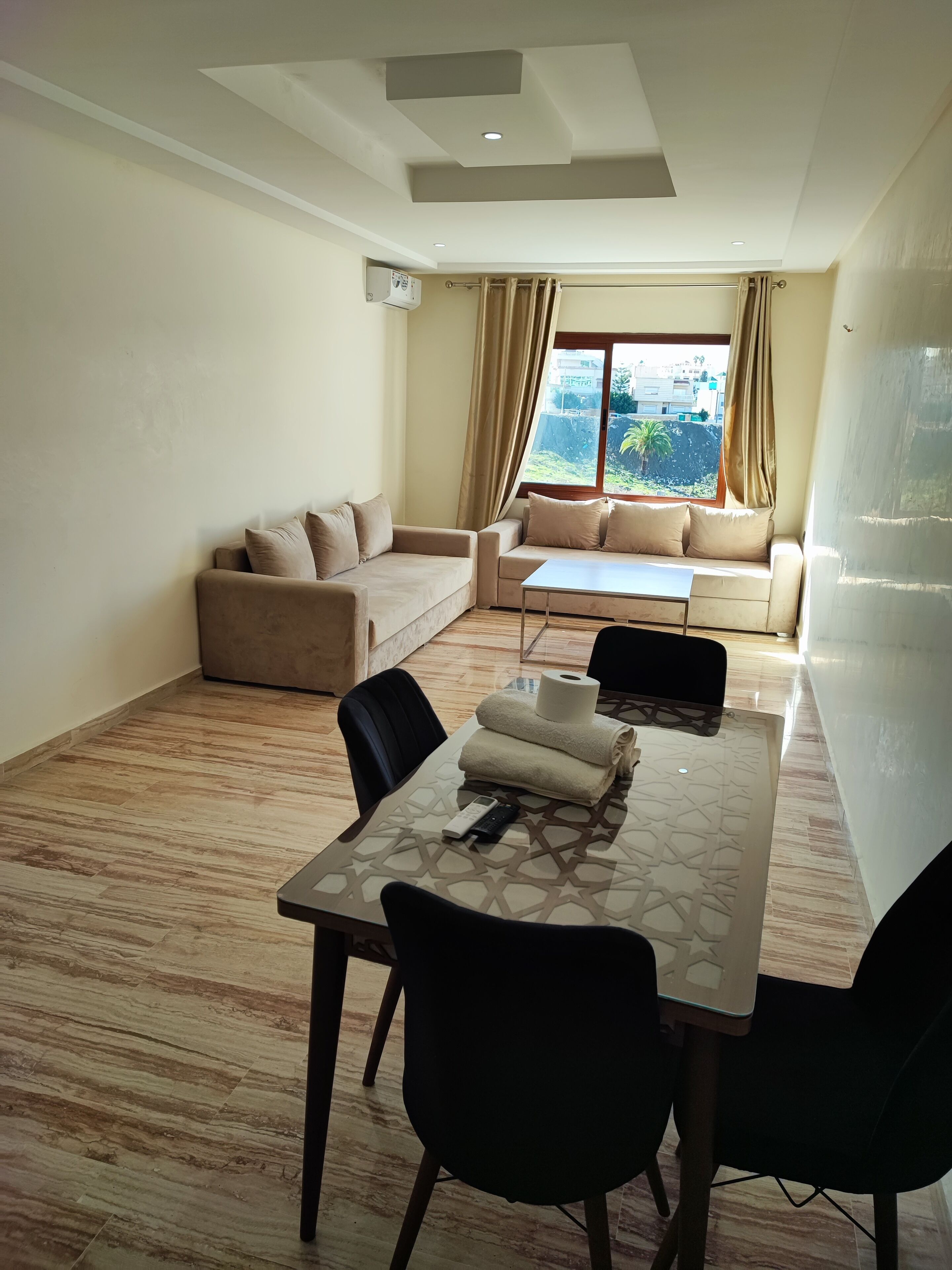 Les Belles Residences ''E''