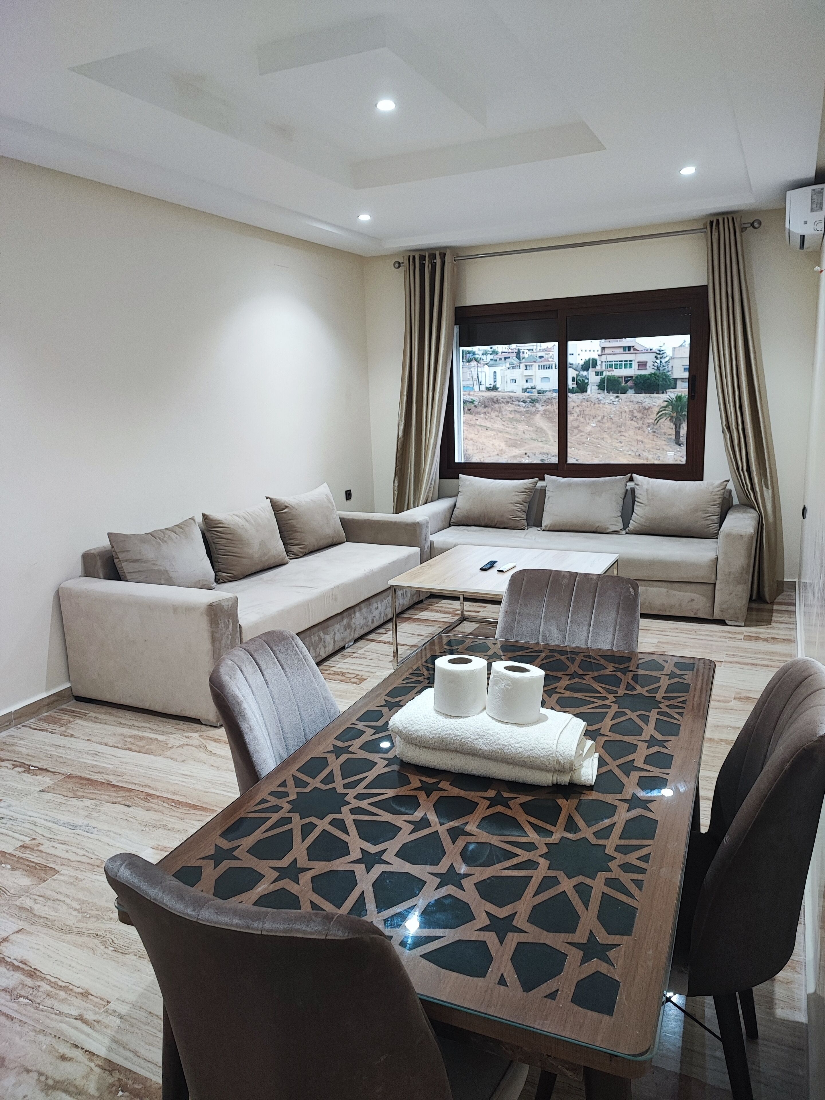 Les Belles Residences ''E''