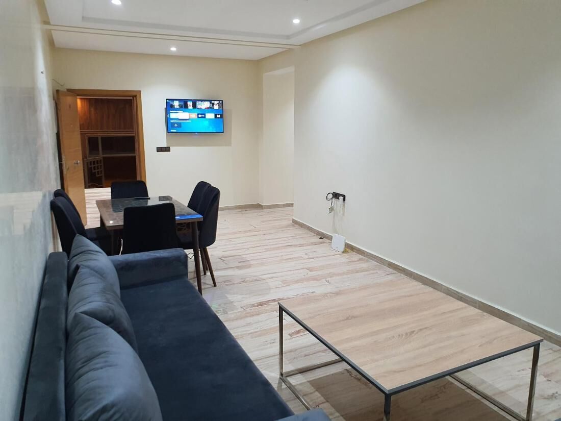 Les Belles Residences ''E''