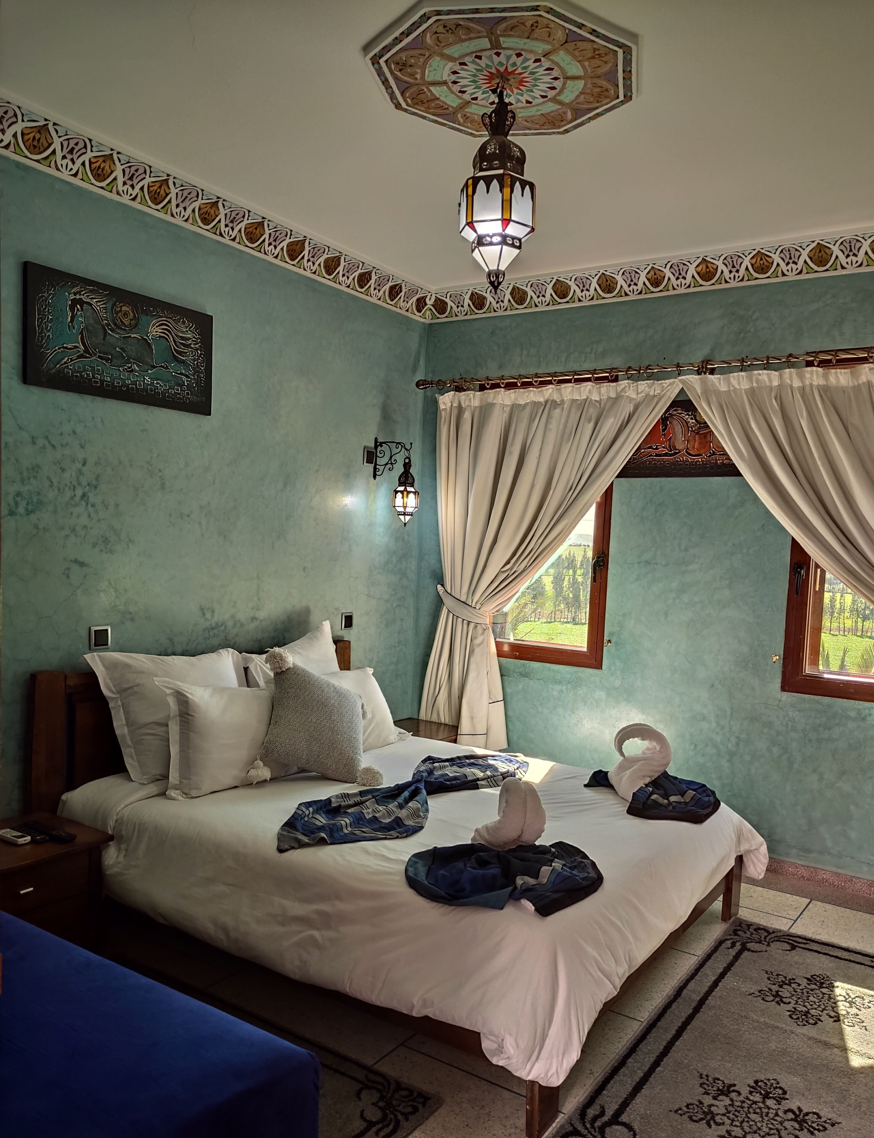 Equi Palace & Spa Near Aeroport
