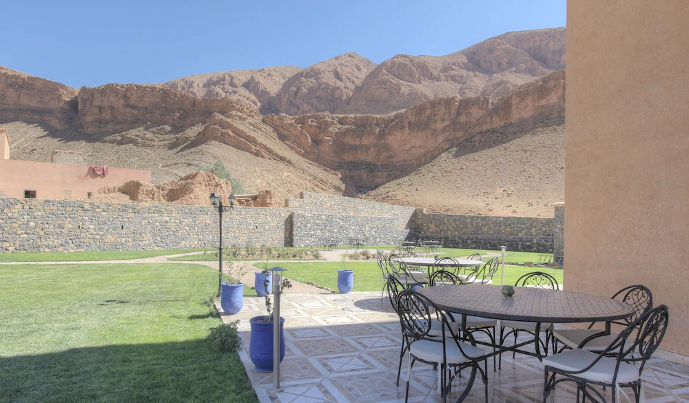 Hotel New Mars Dades