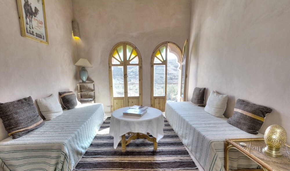 Kasbah Agoulzi