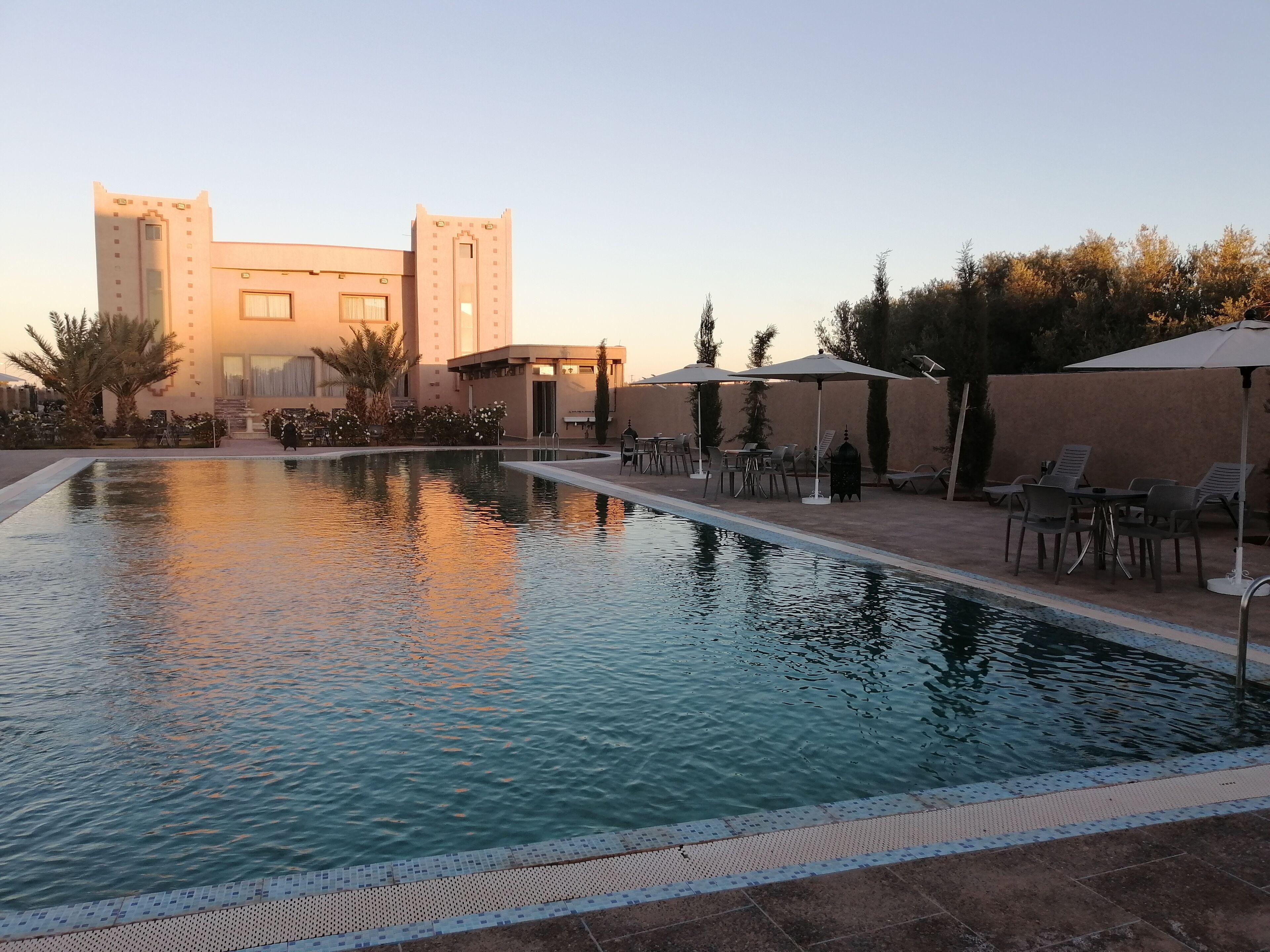 Hotel Oasis Palace