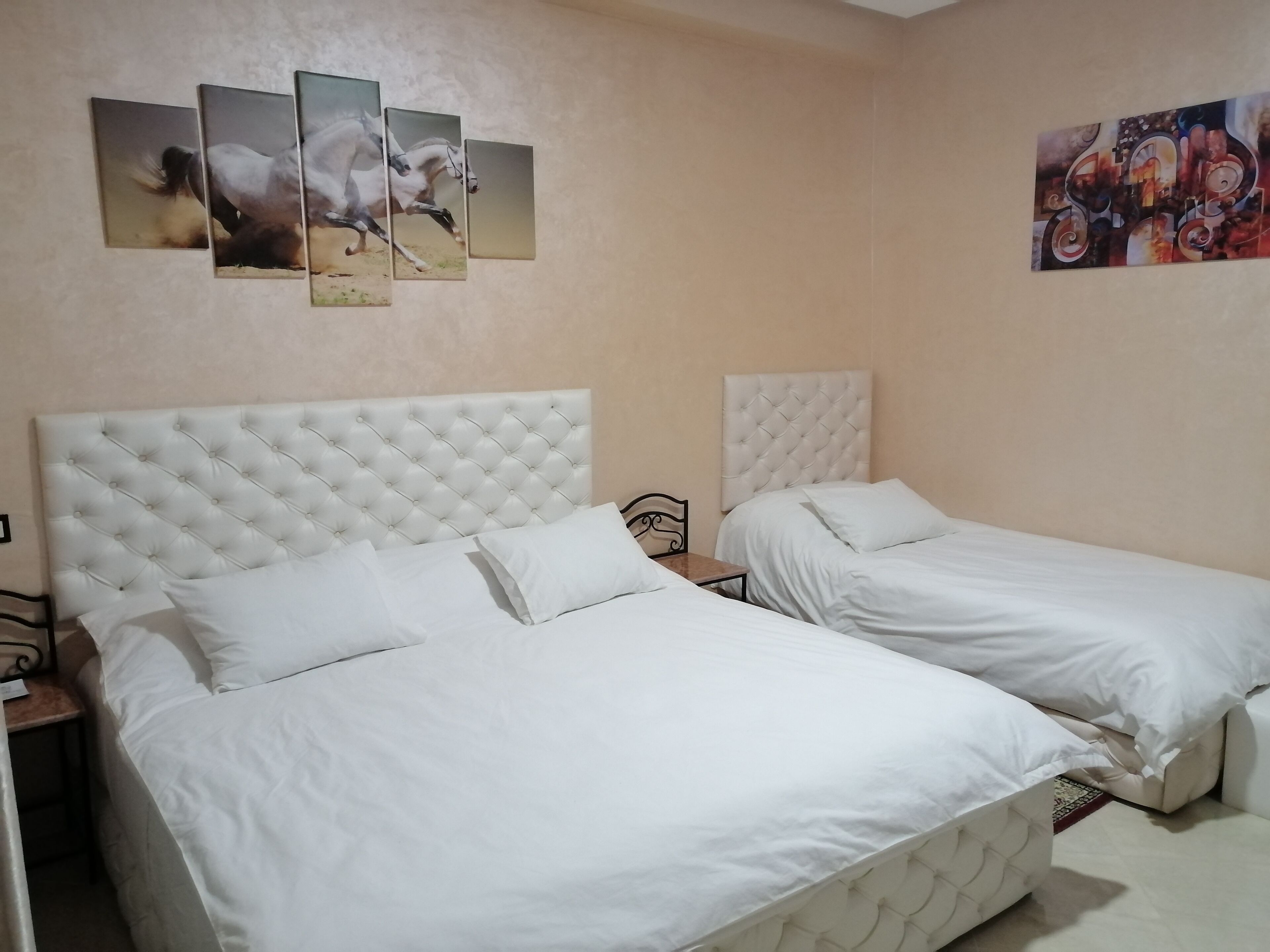 Hotel Oasis Palace