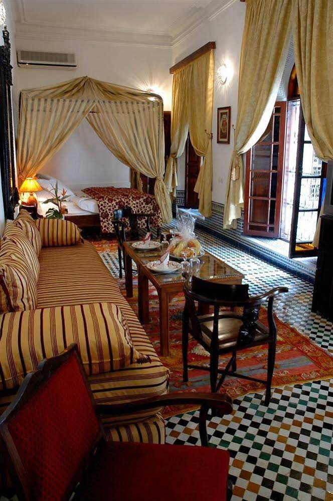 La Maison Bleue