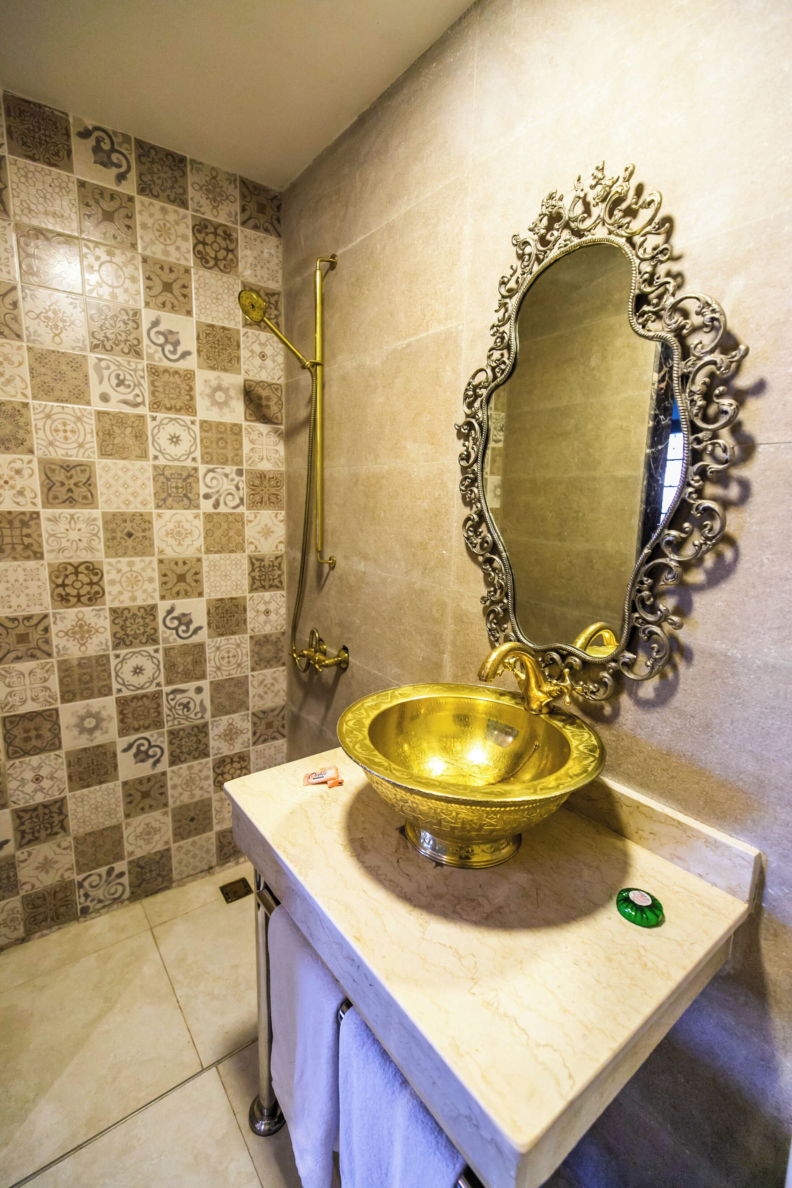 Palais Shazam & Spa