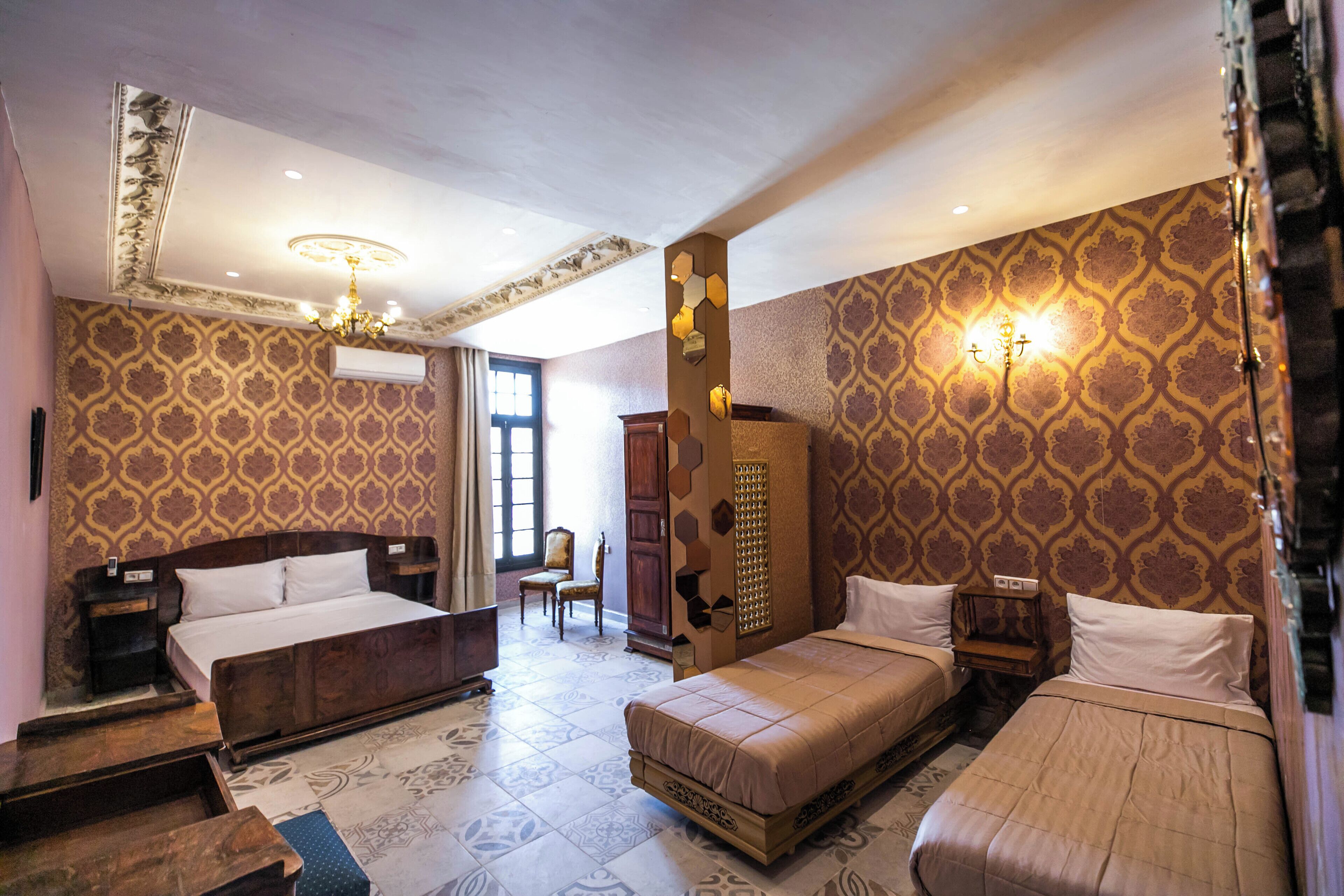 Palais Shazam & Spa