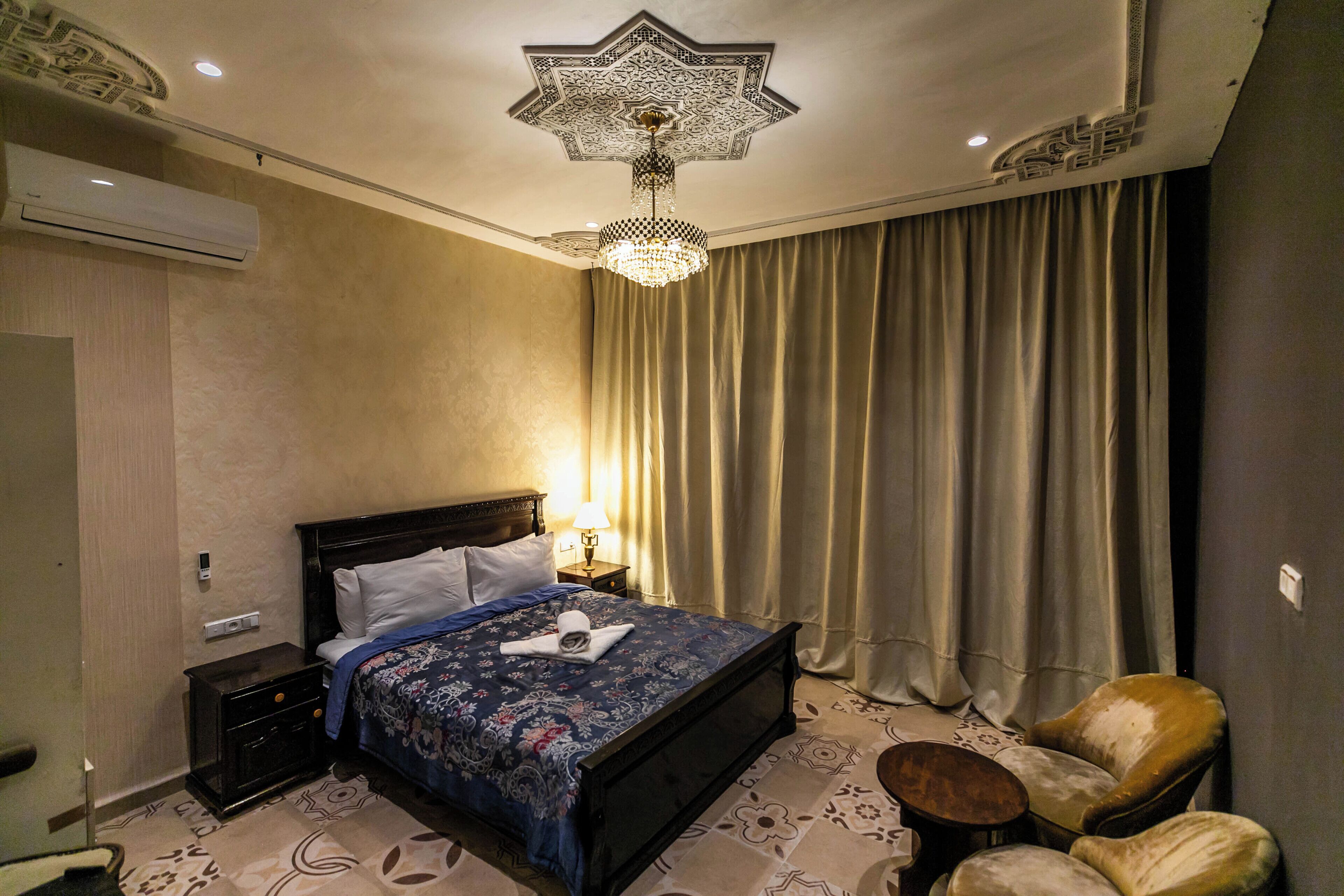 Palais Shazam & Spa
