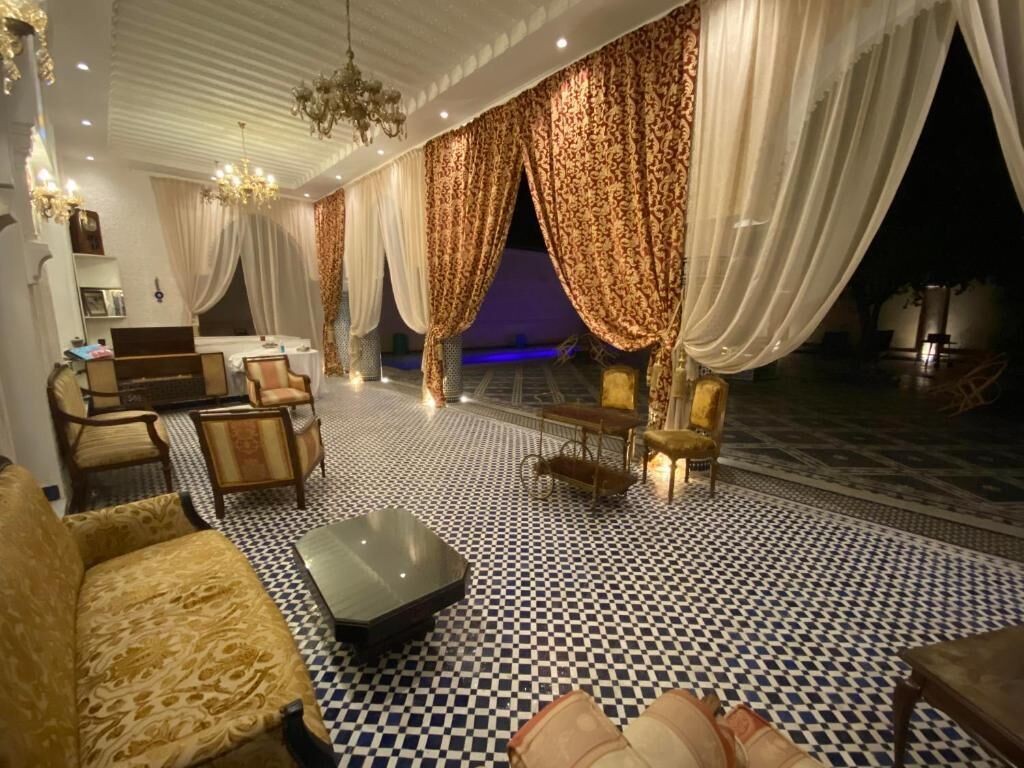 Palais Shazam & Spa