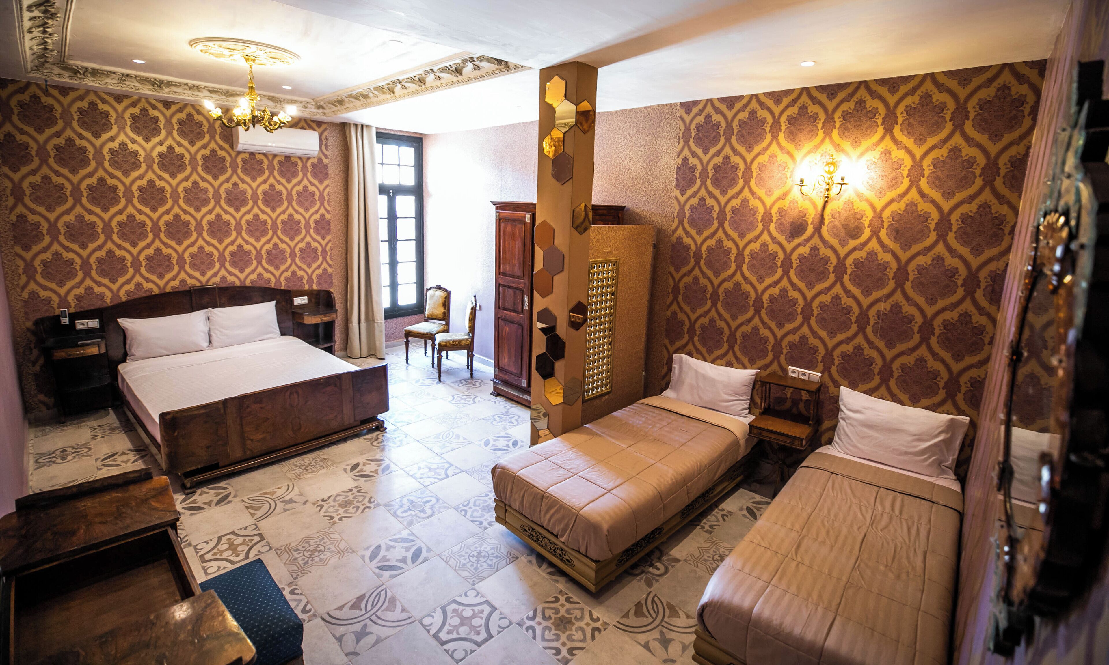 Palais Shazam & Spa