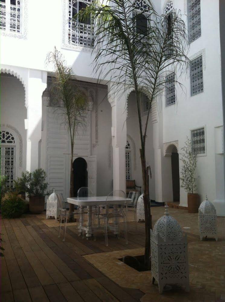 Riad Blanc De Fes