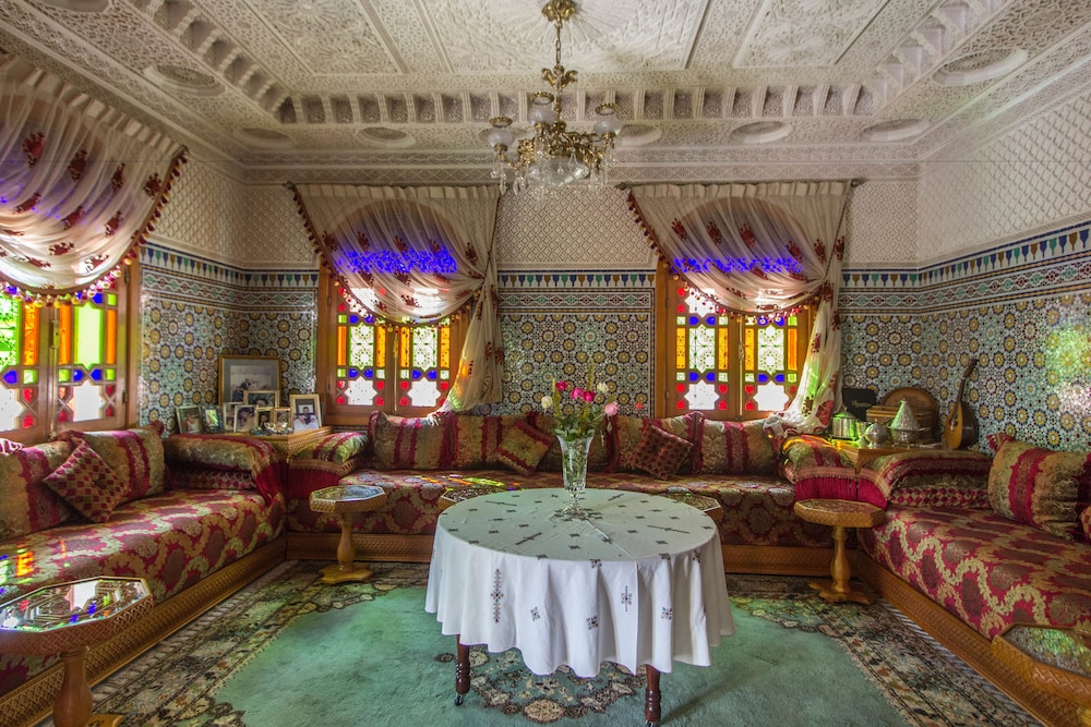 Riad Raouia