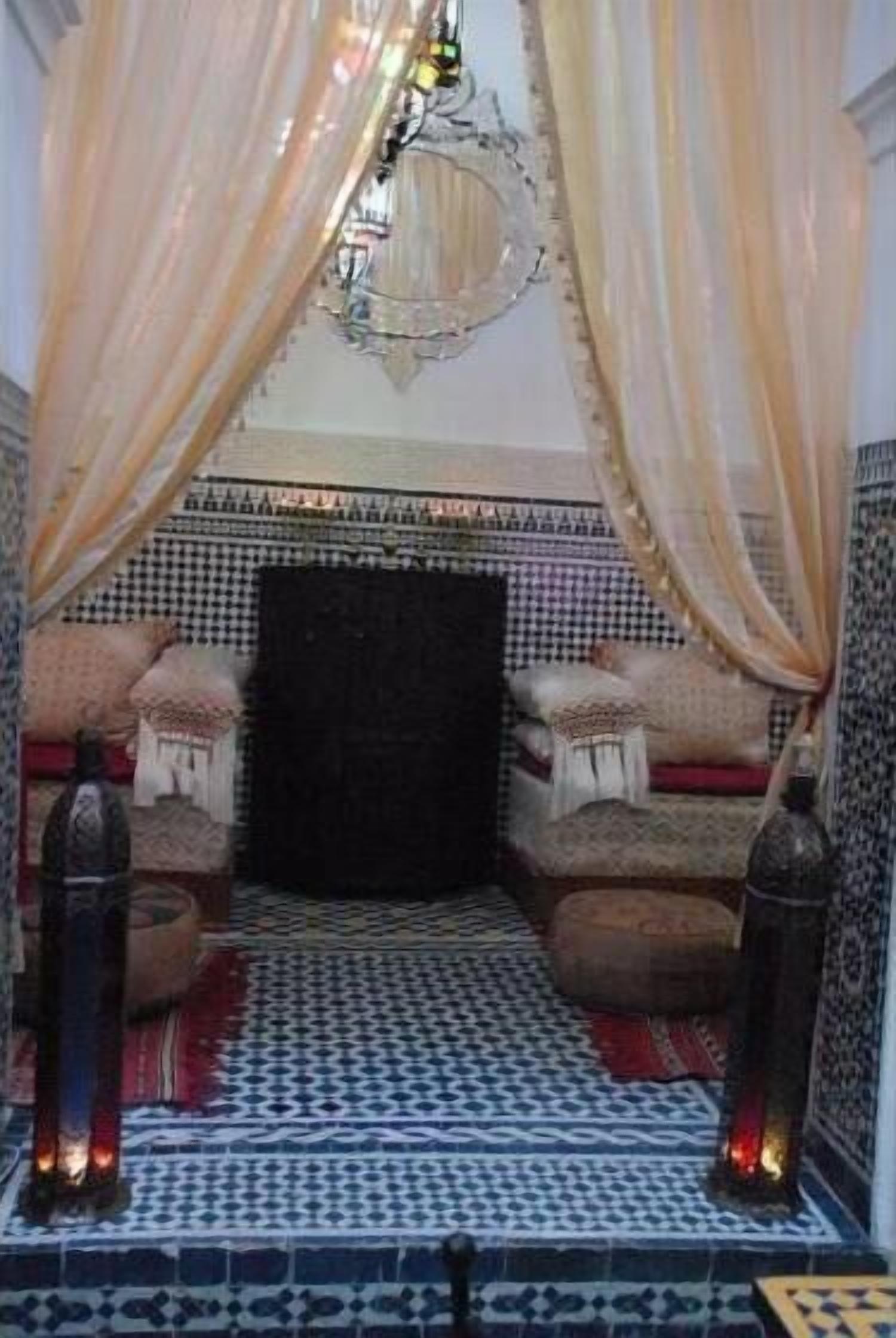 Riad Sanaa Rose