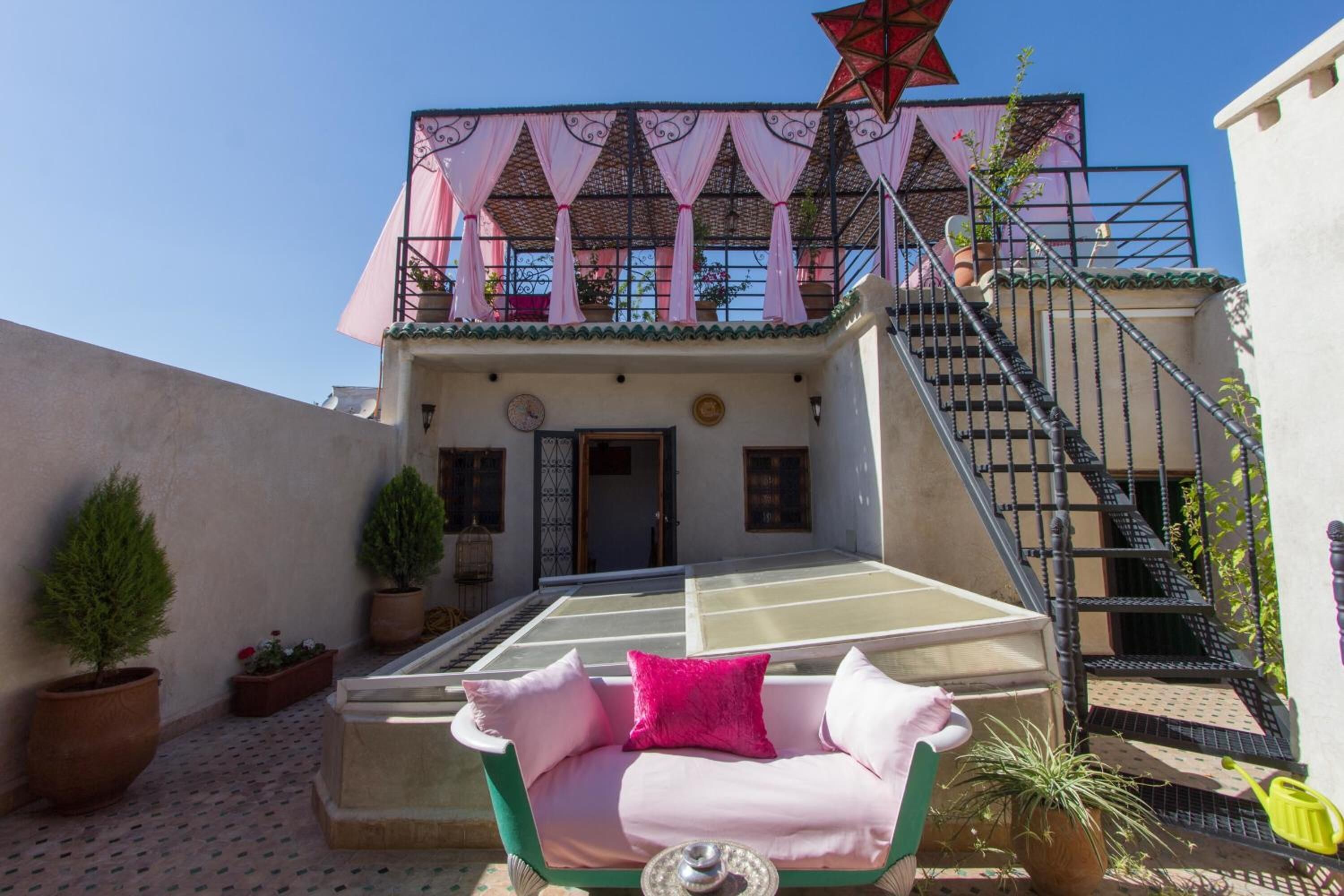 Riad Sanaa Rose