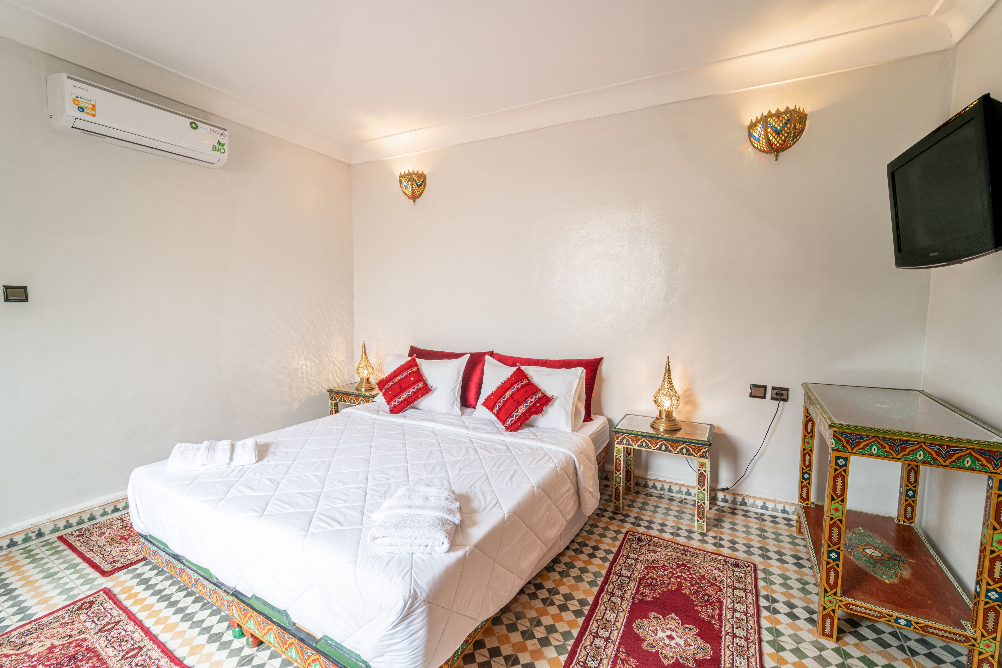 Riad Taj Salma