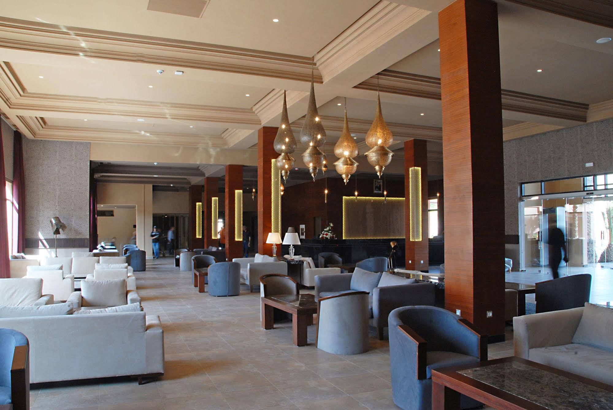 Oasis Palm Hotel