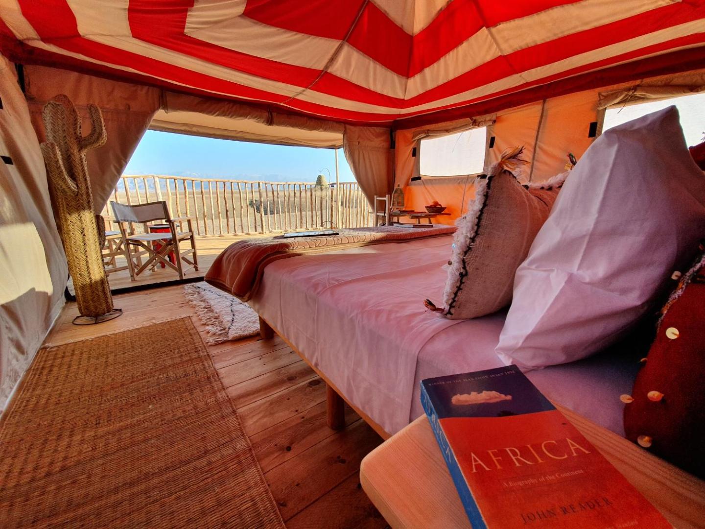 Nkhila Lodge Agafay Desert Private Camp