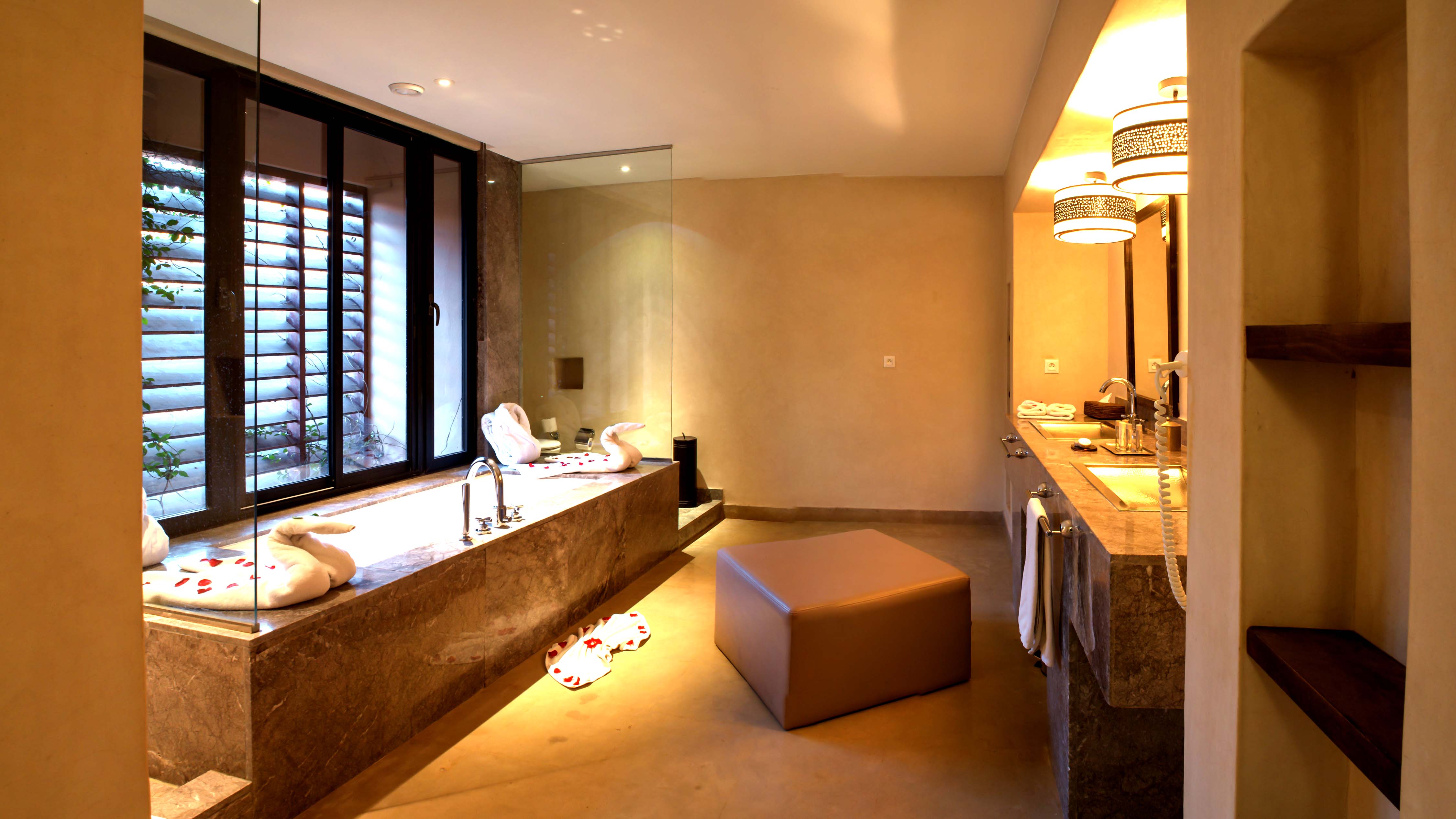 Al Maaden Villahotel & Spa