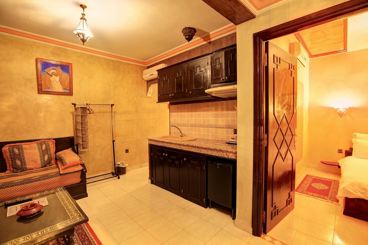 Amani Hotel APP