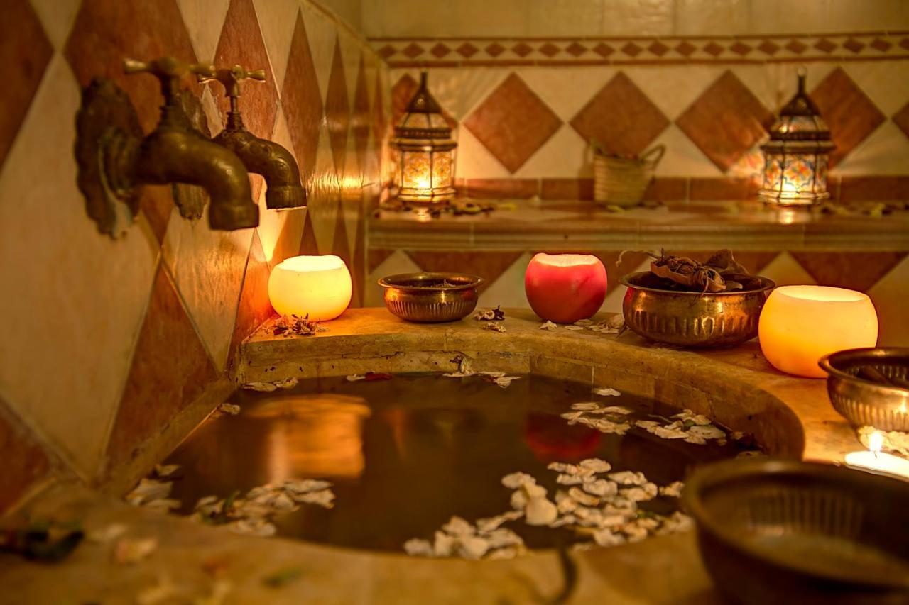 Amani Hotel APP