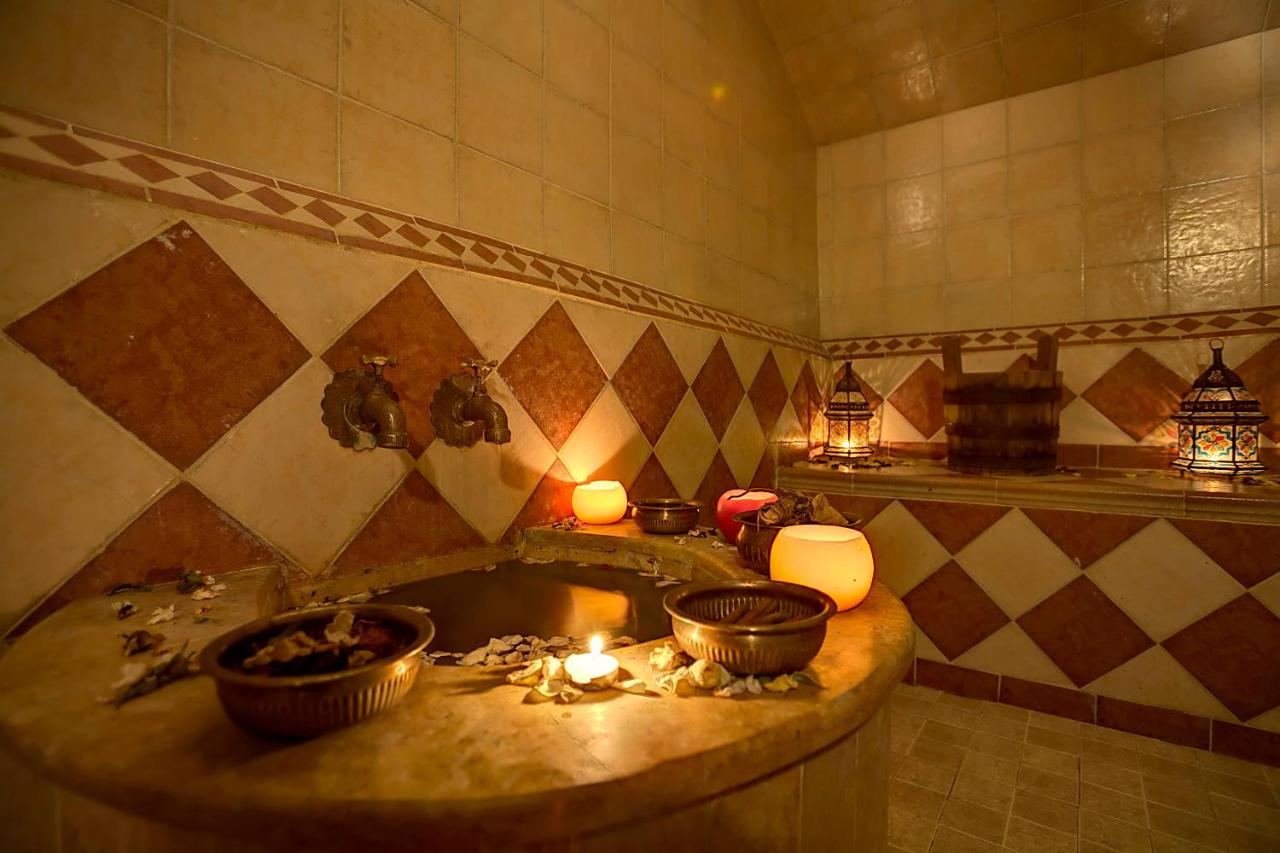 Amani Hotel APP