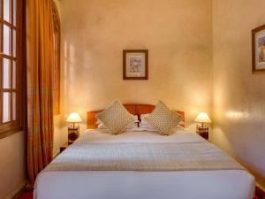 Angsana Riad Lydines