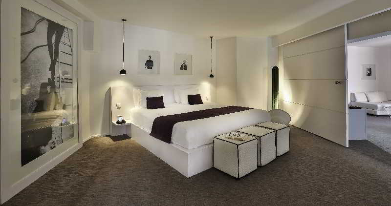 Bab Hotel