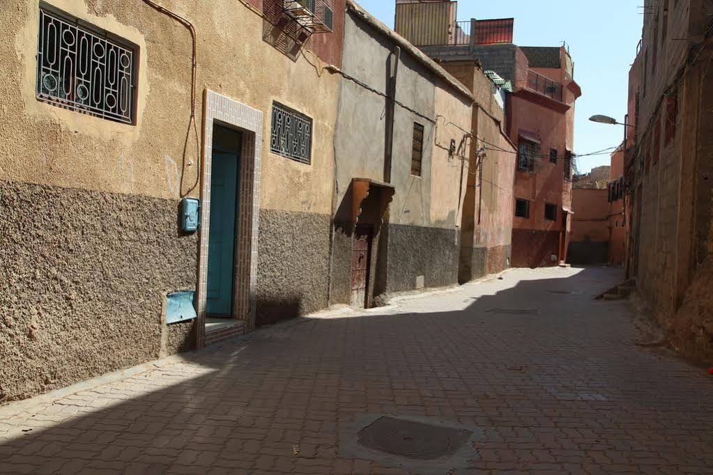 Dar Coram