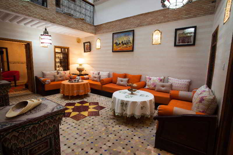 Riad Ikalimo 1