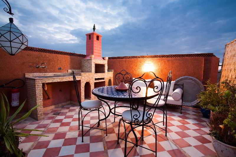 Riad Ikalimo 1