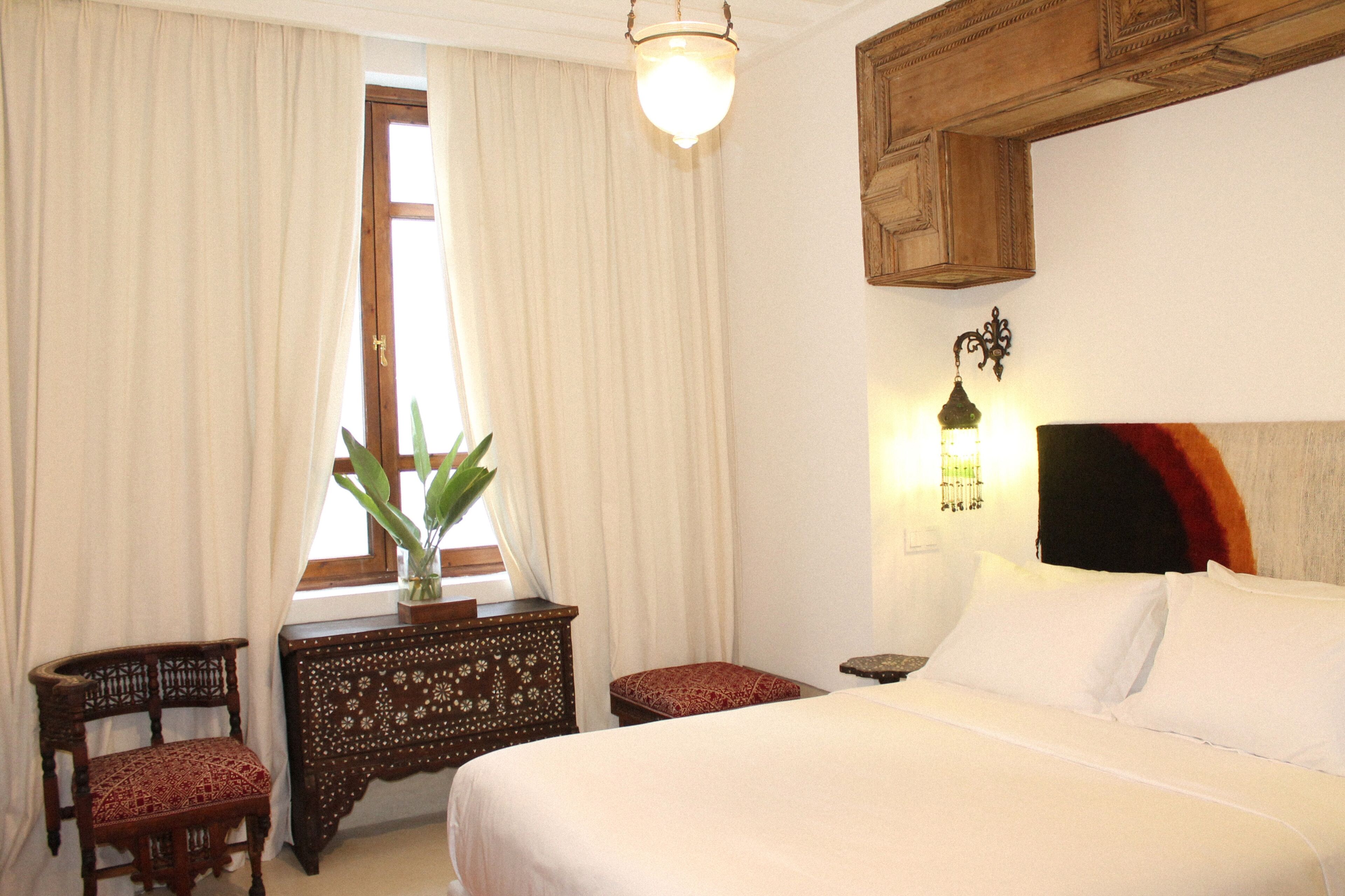 El Morocco Hotel
