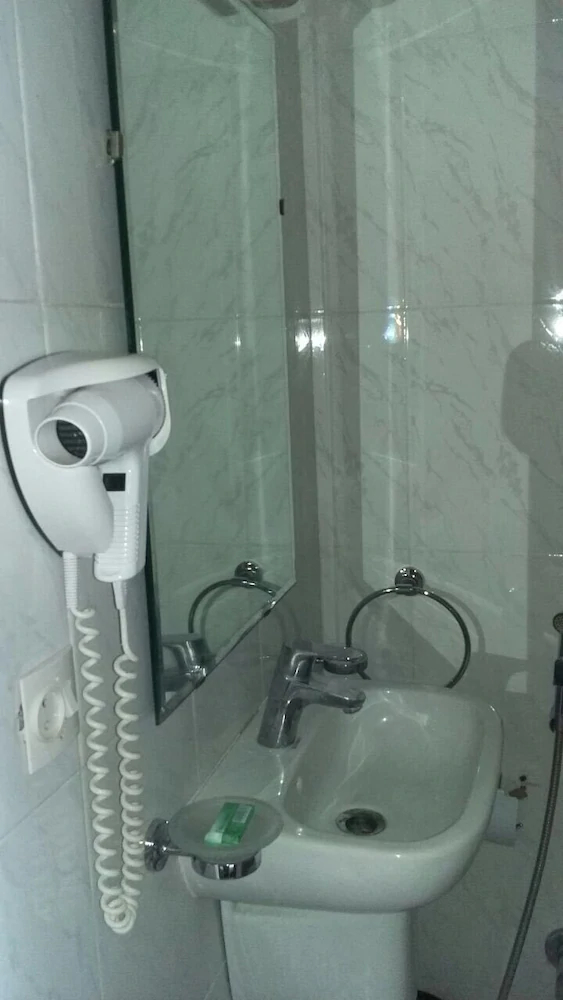 Hotel Farouk