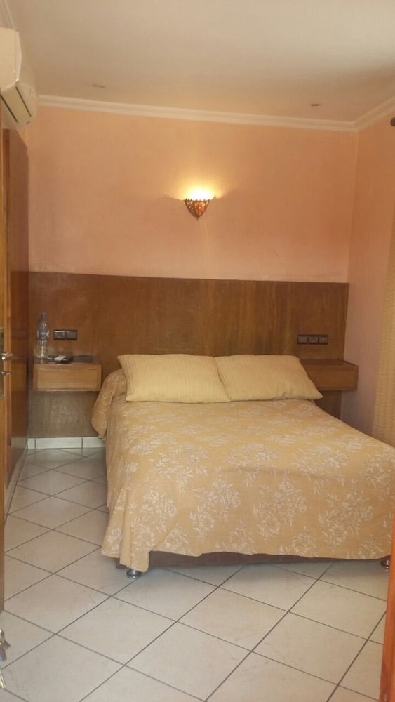 Hotel Farouk