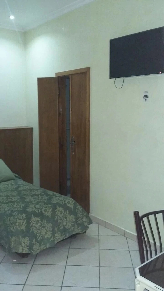 Hotel Farouk