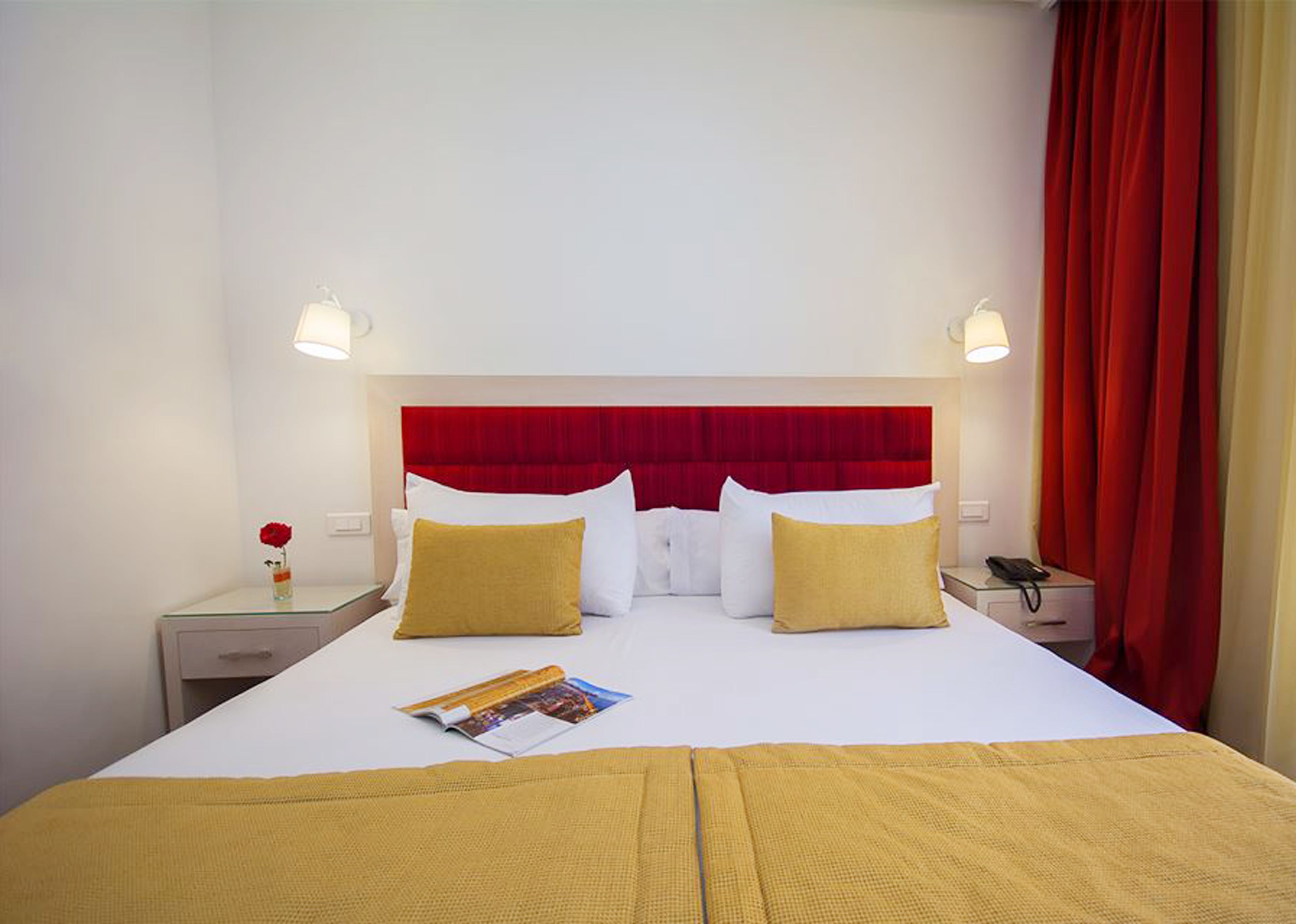 Hotel Racine