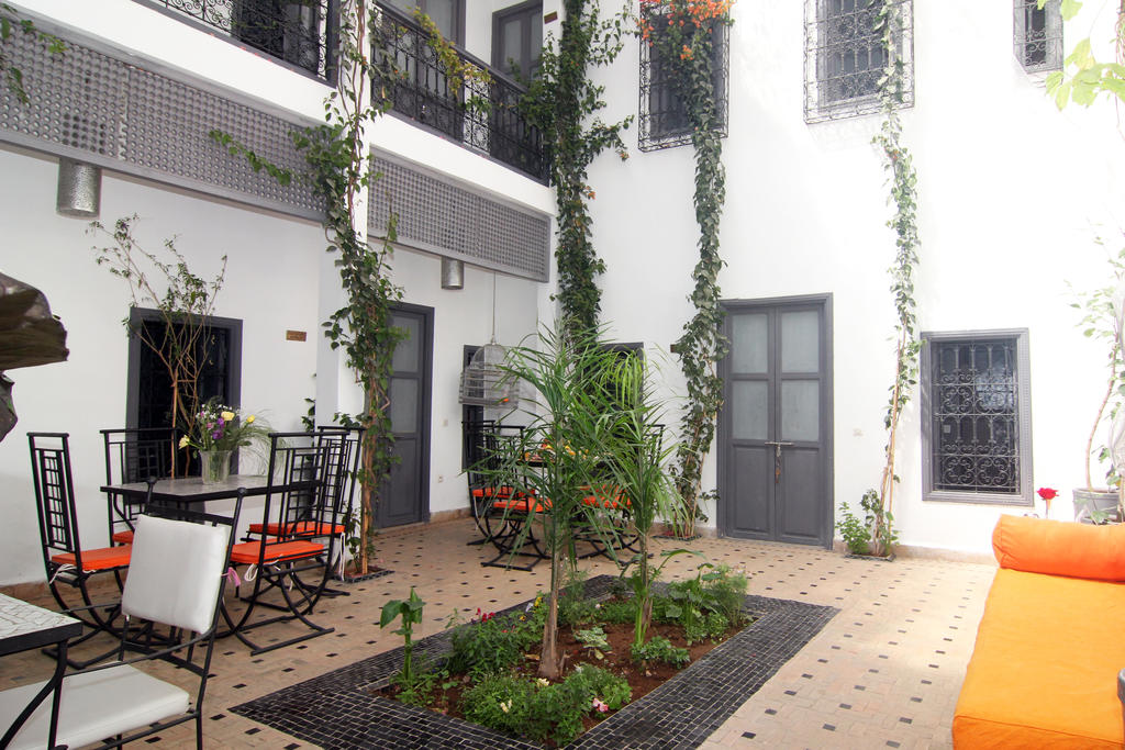 Riad Begonville