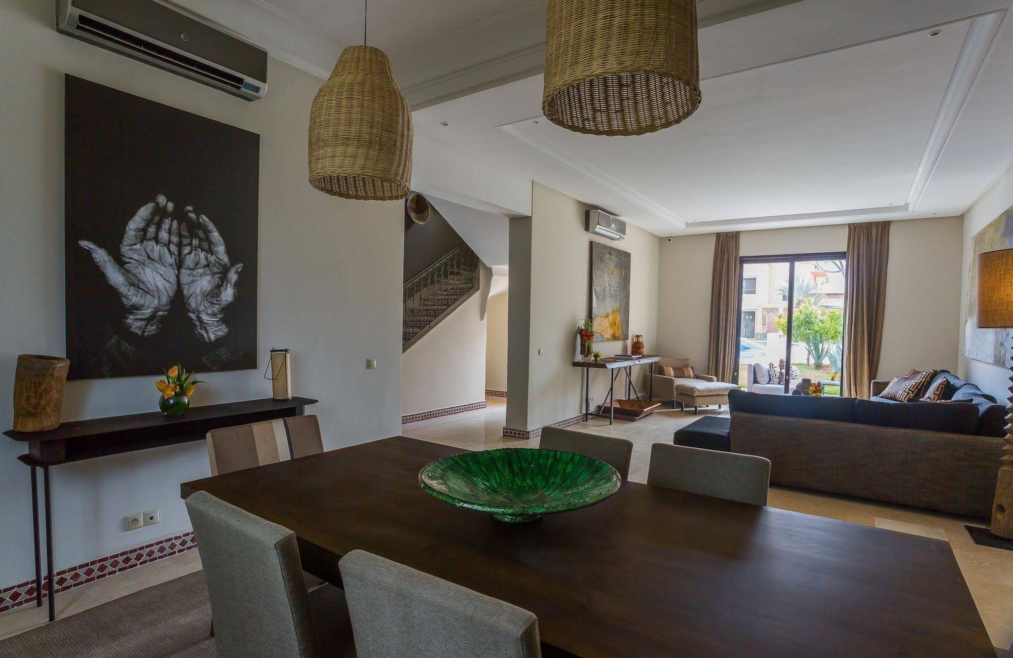 Malaya Suites & Villas