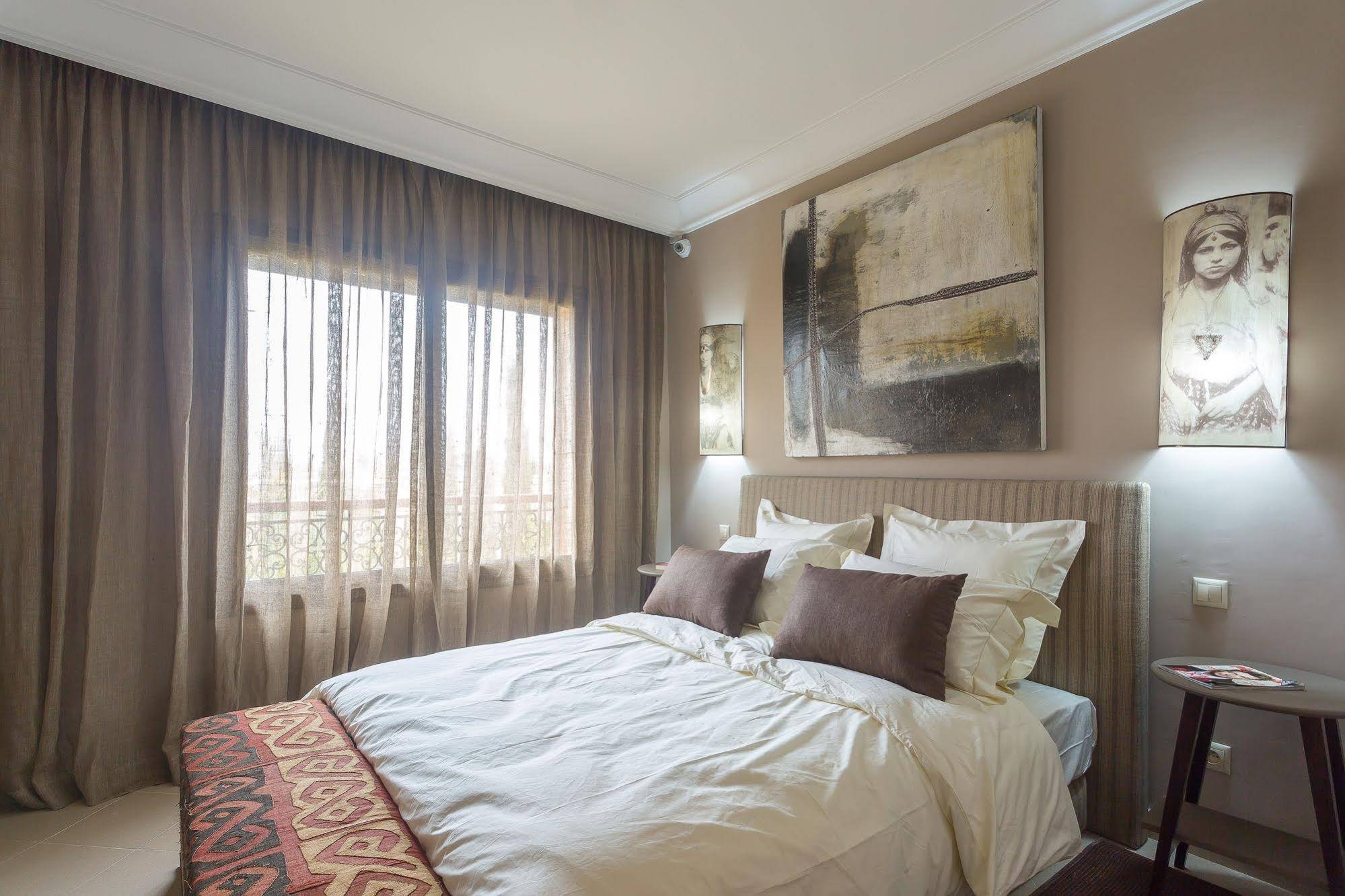 Malaya Suites & Villas